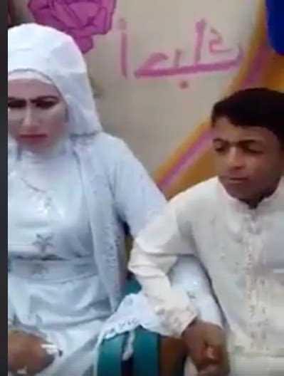 طفل في الثانية عشرة من عمره يتزوج عروساً تكبره بـ 17 عاماً في سوريا