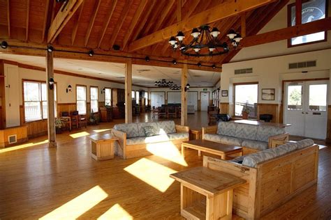 It is surrounded by an expansive yard with old growth trees that create a feeling of an old tuscan farmhouse. SKYLINE RANCH RESORT - Reviews (Front Royal, VA) - Tripadvisor