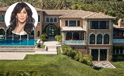 Cher pone a la venta una fabulosa mansión en Malibú