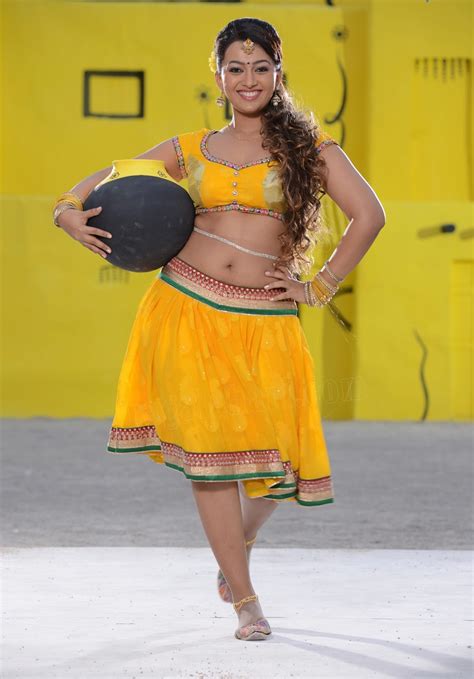 Beauty Galore Hd Ester Noronha Mind Blowing Hot In Desi Indian Sexy Ethnic Getup