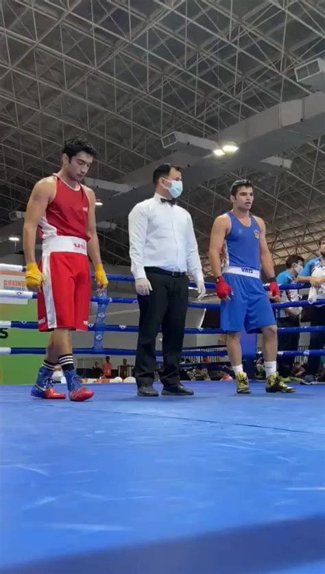 Boxer Shiva Thapa Storms Into Semi Finals At National Boxing Championship