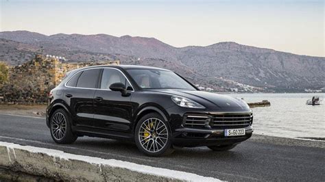First Drive Porsche Cayenne S Combines Suv Practicality With Sports