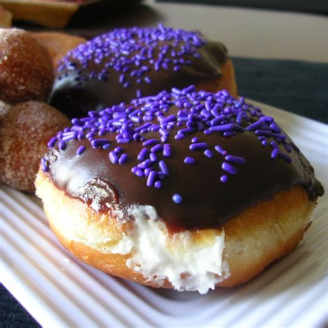 Happy National Cream Filled Donut Day 1532 X 1535 Rpics