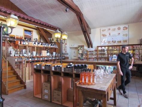 A 10 mns de la cité du chocolat valrhôna. Tain-l'Hermitage 2017: Best of Tain-l'Hermitage, France ...