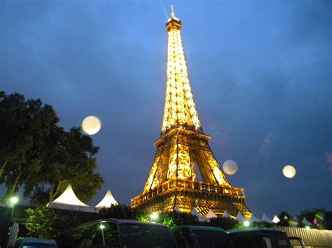Ideas To Enjoy Paris On A Budget Colleens Paris