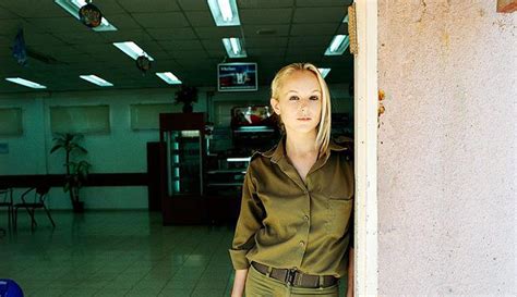 Kumpulan Foto Tentara Wanita Israel Yang Cantik Photo