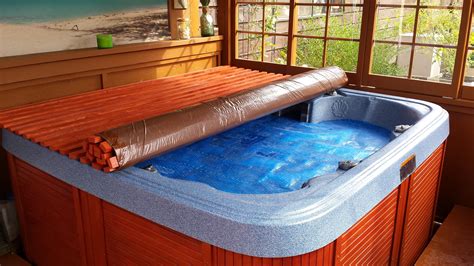 Click here to get started or check out the first of their video series below Diy Hot Tub Cover Doubledeckerdiy - Decoratorist - #169204
