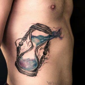 50 Amazing Hourglass Tattoos And Meanings TattooBlend