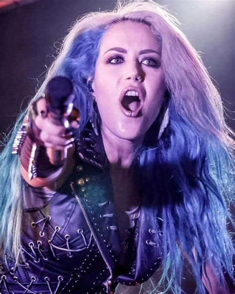 Alissa White Gluz Metal Girl Metal Bands Black Metal Death Metal Female Guitarist Vocalist