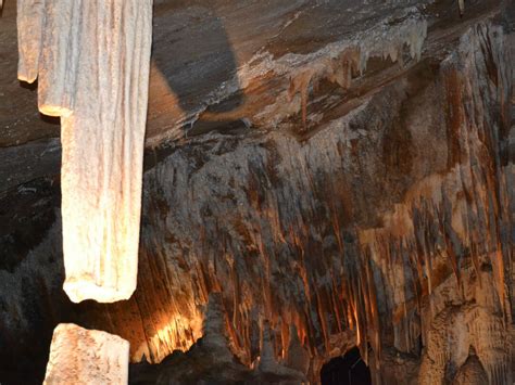 Things To See And Do At Jenolan Caves A Tourstogo Travel Guide