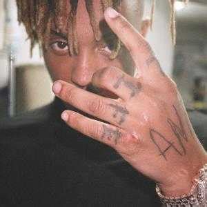Apr 02, 2019 · he is survived by two children and his longtime girlfriend, actress lauren london. Juice WRLD Bio, Facts, Rapper, Death, Cause of Death, Age ...
