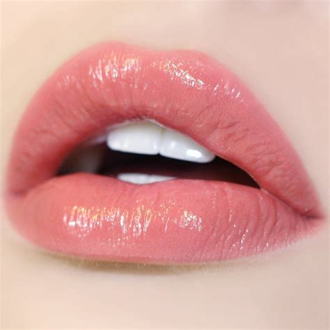 Prettiest Lipgloss Light Pink Lips Pink Lips Lip Colors