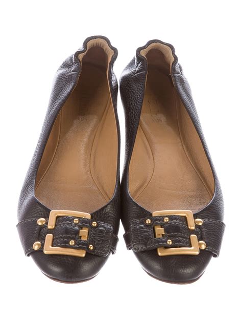 Chloé Buckle Leather Flats Shoes Chl54168 The Realreal