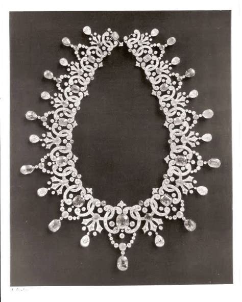 Imperial Romanov Jewels The Russian Diamond Fund Russias Treasure