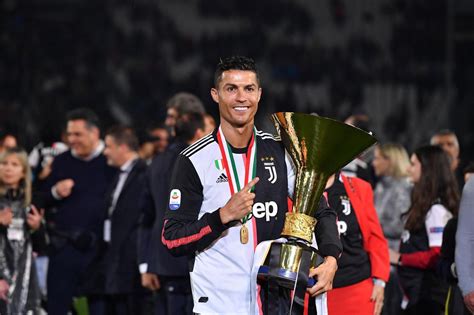 Juventus Campeón Serie A Cristiano Ronaldo Celebró A Lo Grande Con Sus