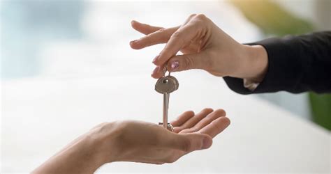 How is artificial intelligence used in succession planning? Why succession planning is important for your small ...