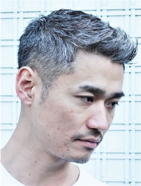 30、40代からの白髪刈り上げベリーショート：l024031886｜ガズル ハラジュクguzzle Harajukuのヘアカタログ｜ホットペッパービューティー メンズ ヘアスタイル