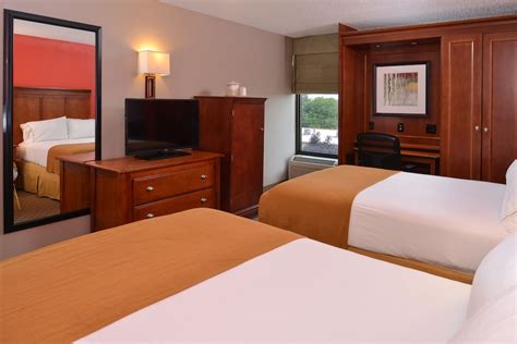 Holiday Inn Express Crestwood An Ihg Hotel Crestwood Illinois Us