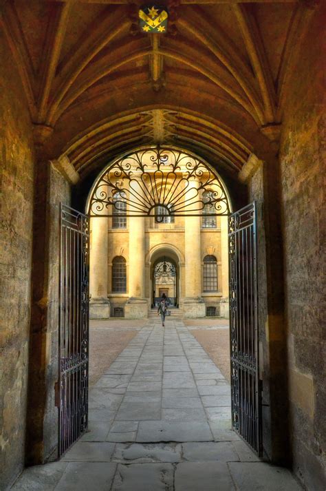 Entrance To The Old Bodleian Library Oxford Oxford England Oxford