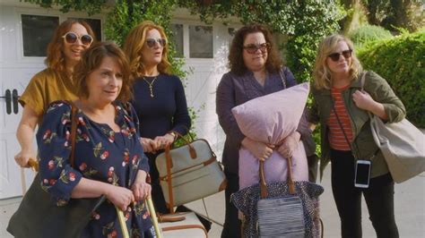 Watch The Full Trailer For Netflixs ‘wine Country Tina Fey Amy