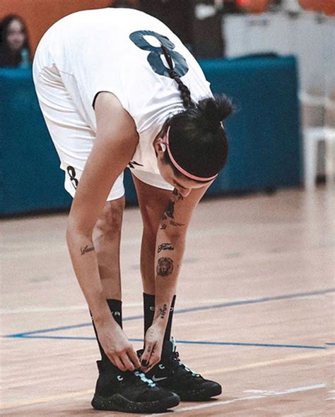 Basketball Italian Basketball Player S Nude Photo Causes A Stir Foto