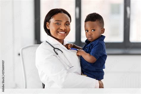Medicine Healtcare Pediatry And People Concept Happy African