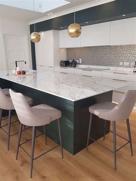 Shirley bredin interior design rag rugs. Shirley Bredin's interior design | Kitchen design ...