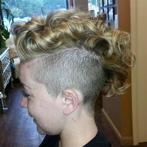 35 Great Curly Mohawk Hairstyles Cuteness And Boldness Curly Mohawk Hairstyles Mohawk