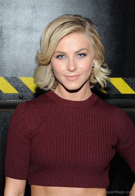 Julianne Hough American Actress Super WAGS Hottest Wives And