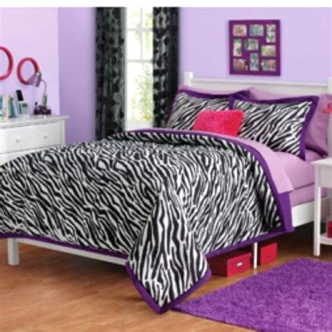 Door mats | luxury home accessories. Purple leopard print bedroom accessories | Hawk Haven