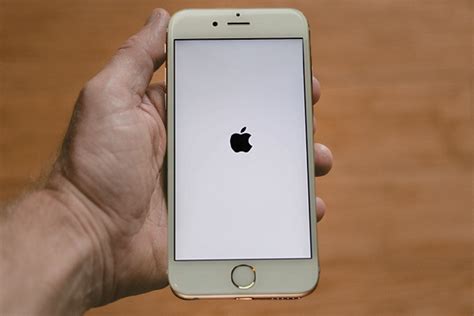 【科技新知】當機出現「白蘋果」？教你iphone各機型「強制重新開機」的方法！傑昇通信挑戰手機市場最低價