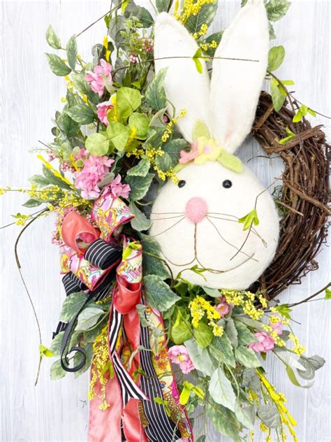 Design School Large Bunny Head Wreath Keleas Florals