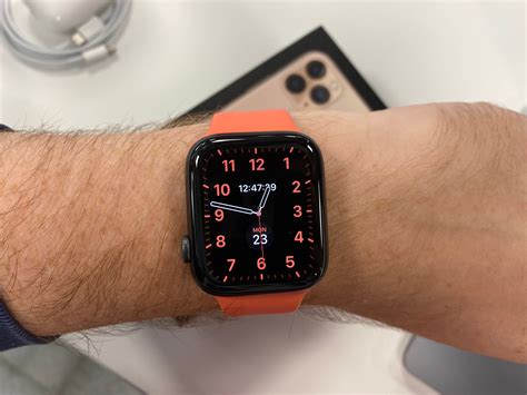 How To Use Apple Watch Series 5 44mm