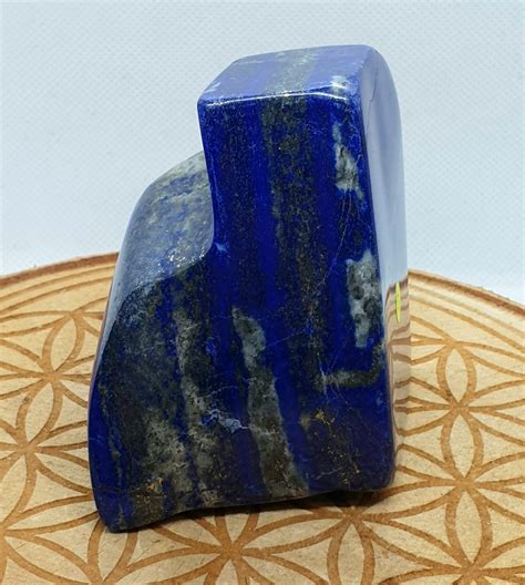Bloc De Lapis Lazuli Dafghanistan Les Bijoux De Maera