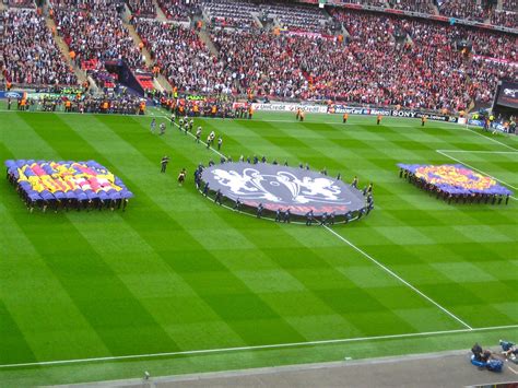 Pregame coverage begins at 1:30 pm, et with uefa champions league today presented by lays, hosted by kate abdo with analysts. UEFA Champions League 2010-2011 - Wikipedia