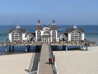 Das exklusive ferienhaus „haus der winde liegt am oberen ortsrand von groß stresow bei binz unser haus ist im mai 2010 fertig gestellt worden und ist eines der wenigen 5 sterne ferienhäuser. Ferienhaus "Haus der Winde" Rügen, Charlet "LUVA ...