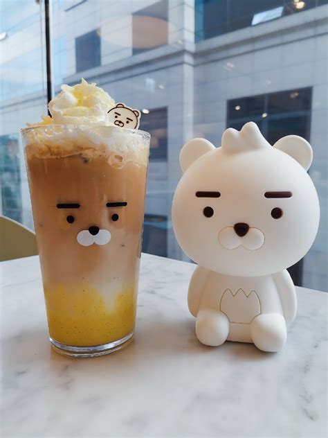 Kakao Friends Ryan Cafe Hongdae 카카오프렌즈 라이언카페 홍대 Mi Vida En Corea