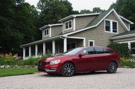 In today's video, we take an in depth look into the 2015 volvo v60 t5. 2015 Volvo V60 T5 - Highway MPG