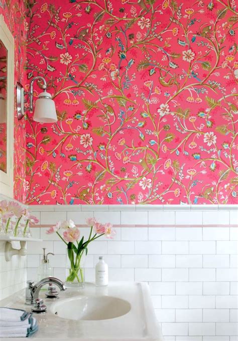 10 Tips For Rocking Bathroom Wallpaper