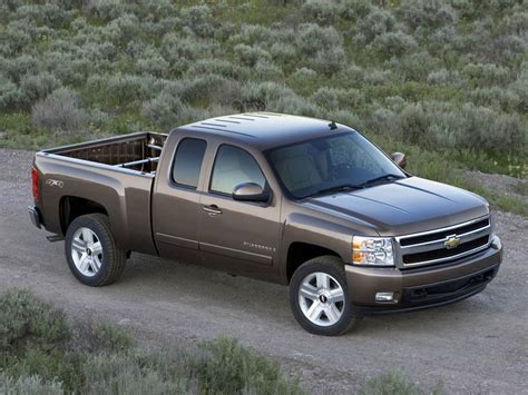 The 2007 chevrolet silverado 1500 receives a full redesign that addresses nearly all of the previous truck's faults. 2007 Chevrolet Silverado LTZ Extended Cab Pictures ...