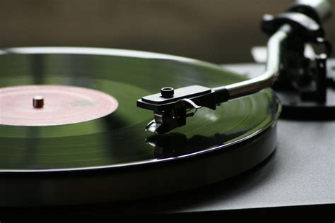 5 Best Turntables For The Money Music Central
