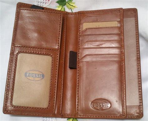 Get the best deal for fossil men's wallets pouches from the largest online selection at ebay.com. BRANDED ITEM FOR LESS: Fossil Hugh Checkbook Wallet
