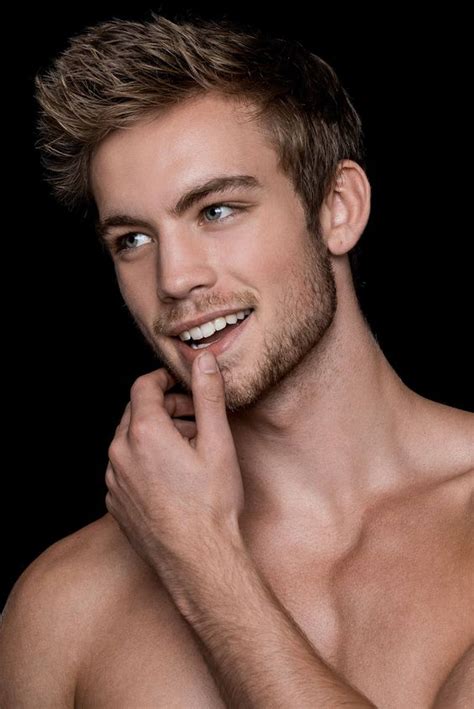 Ravishing Male Model Dustin Mcneer From Antm Cycle Builds Up His