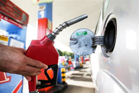 Câmara aprova projeto que muda regra do ICMS sobre combustível