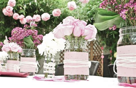 Simple Floral Mason Jar Centerpieces A Wedding Blog