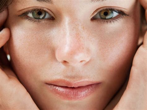 Dry Skin With Large Pores The Complete Guide To Get Rid Of It The