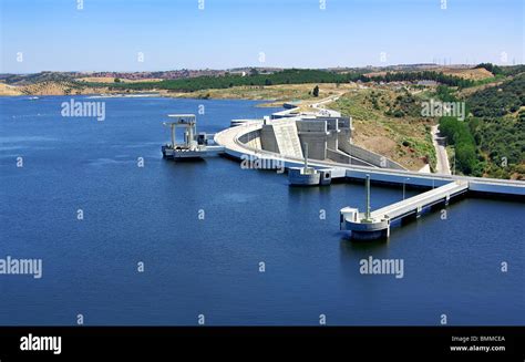 Alqueva Barrage South Of Portugal Stock Photo Alamy