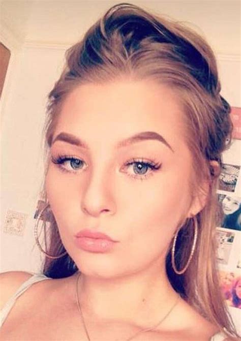 Molly Oakley Police Appeal For Information To Track Down Missing Girl