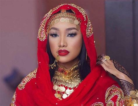 شاهدي حنة عروس سودانية جذابة بالنشادر الشبكة نيوز