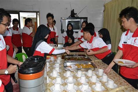 33 sejarah ringkas bsmm pergerakan palang merah/bulan sabit merah adalah satu organisasi kemanusiaan. BULAN SABIT MERAH MALAYSIA